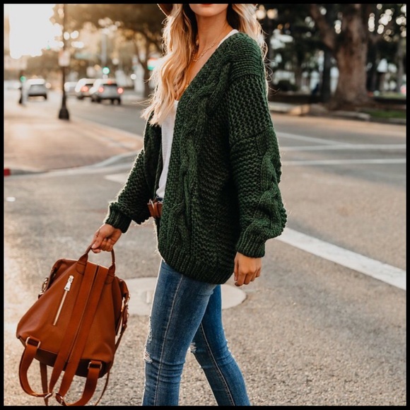 Evergreen Cable-knit - Picture 6 of 8